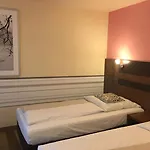 杜塞尔多夫阿尔特酒店 3*
