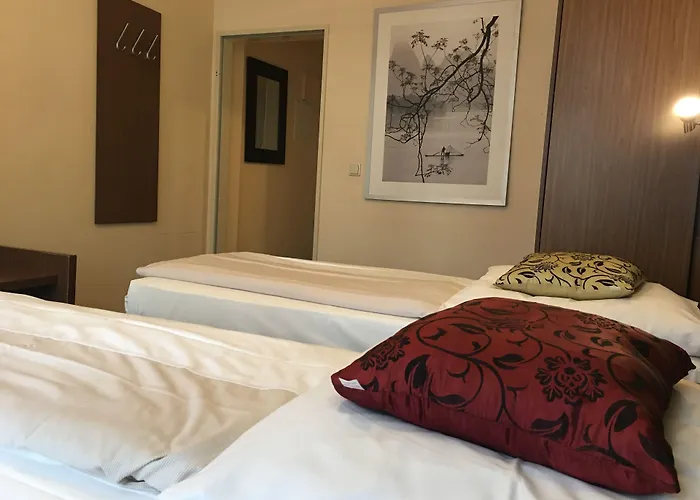 Altduesseldorf Hotel 3*