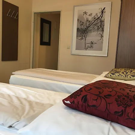 Altduesseldorf Szálloda 3*