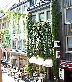 Altduesseldorf Отель