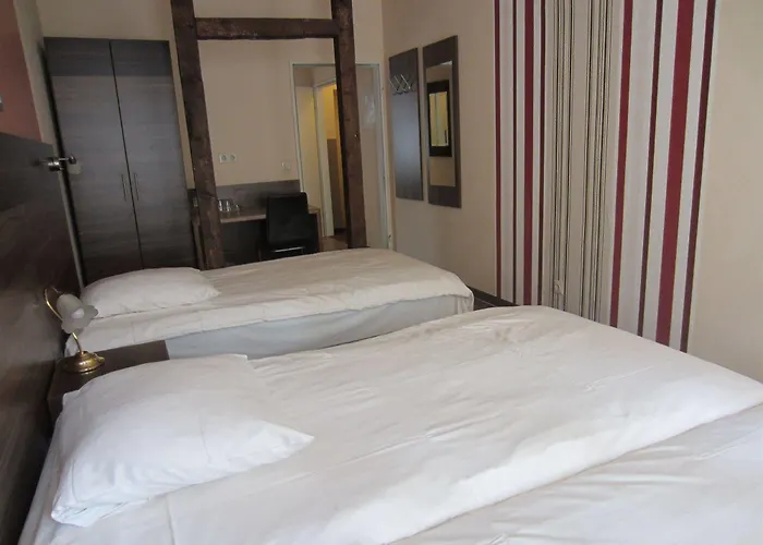 Altduesseldorf Hotel 3*